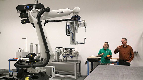 Robot-assisted stacking